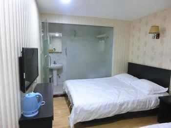 Qingdao Baifusheng Business Hotel Exterior foto